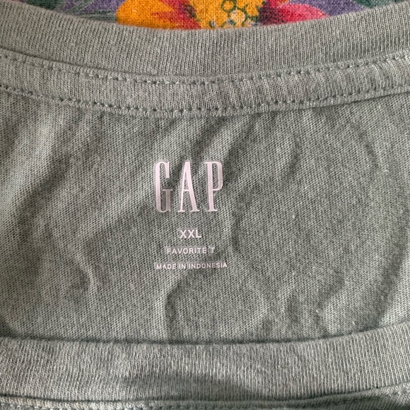 Gap tee shirt XXL olive green with palm tree print EUC - Picture 3 of 6
